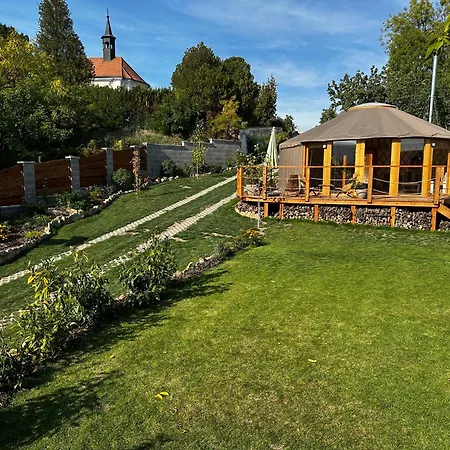 V Zahrade Ferienhaus *